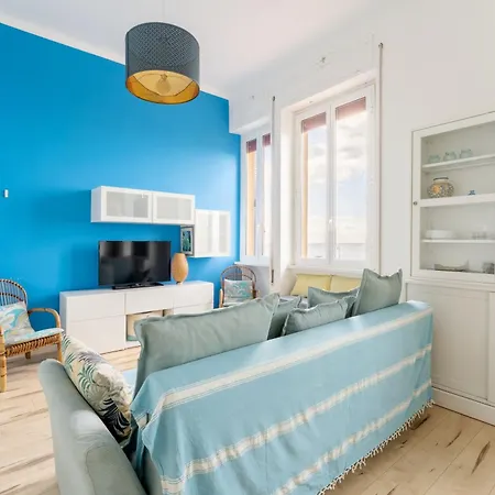 The Window On The Sea - Amazing Penthouse On The Лидо-ди-Остия